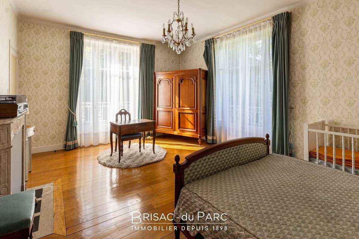 Maison à GISSEY-SUR-OUCHE