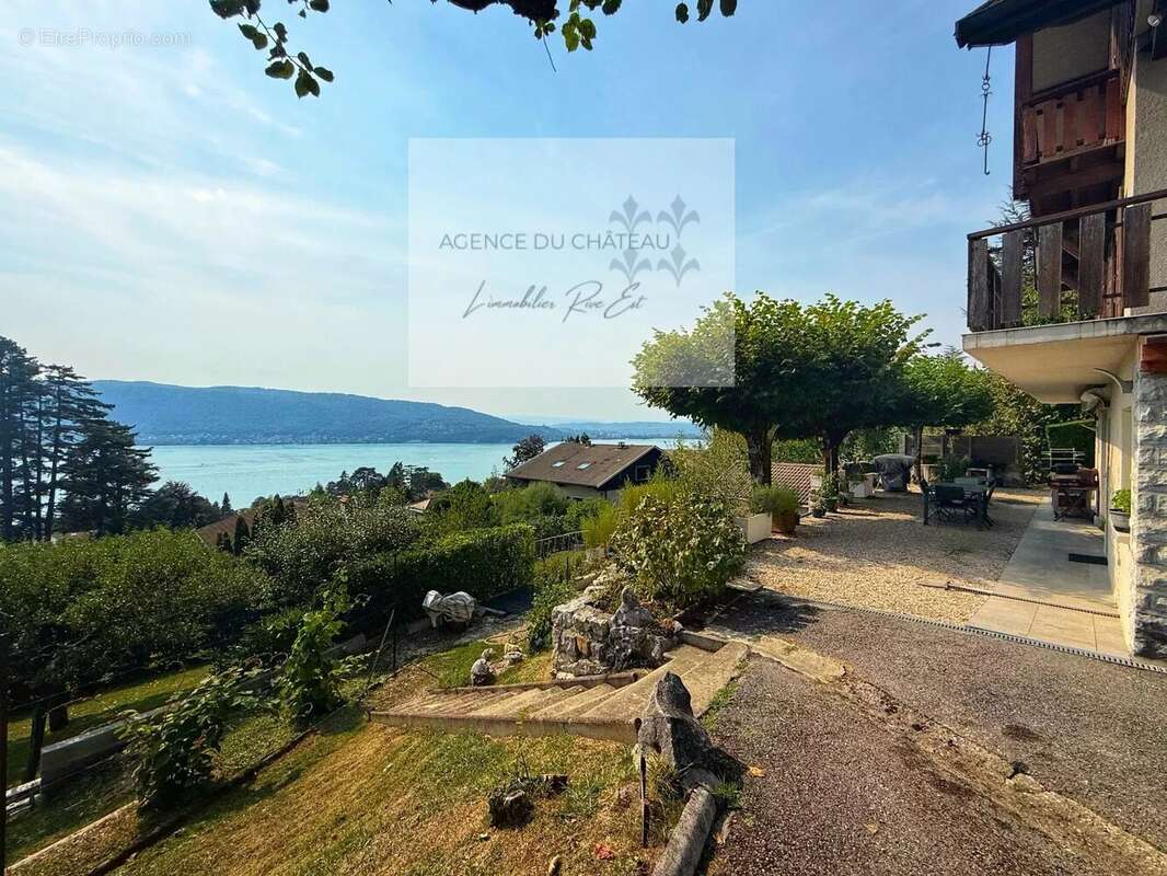 Maison à VEYRIER-DU-LAC