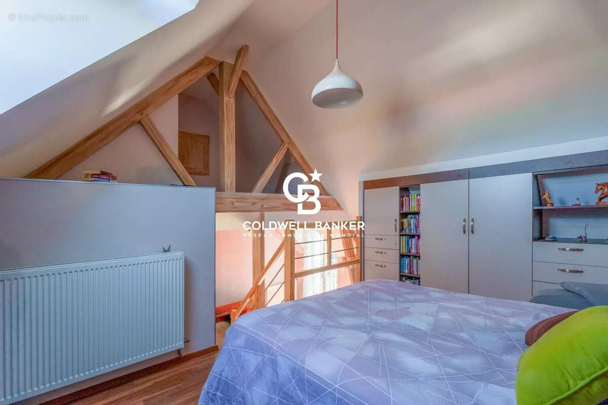 Maison à CHARENTILLY