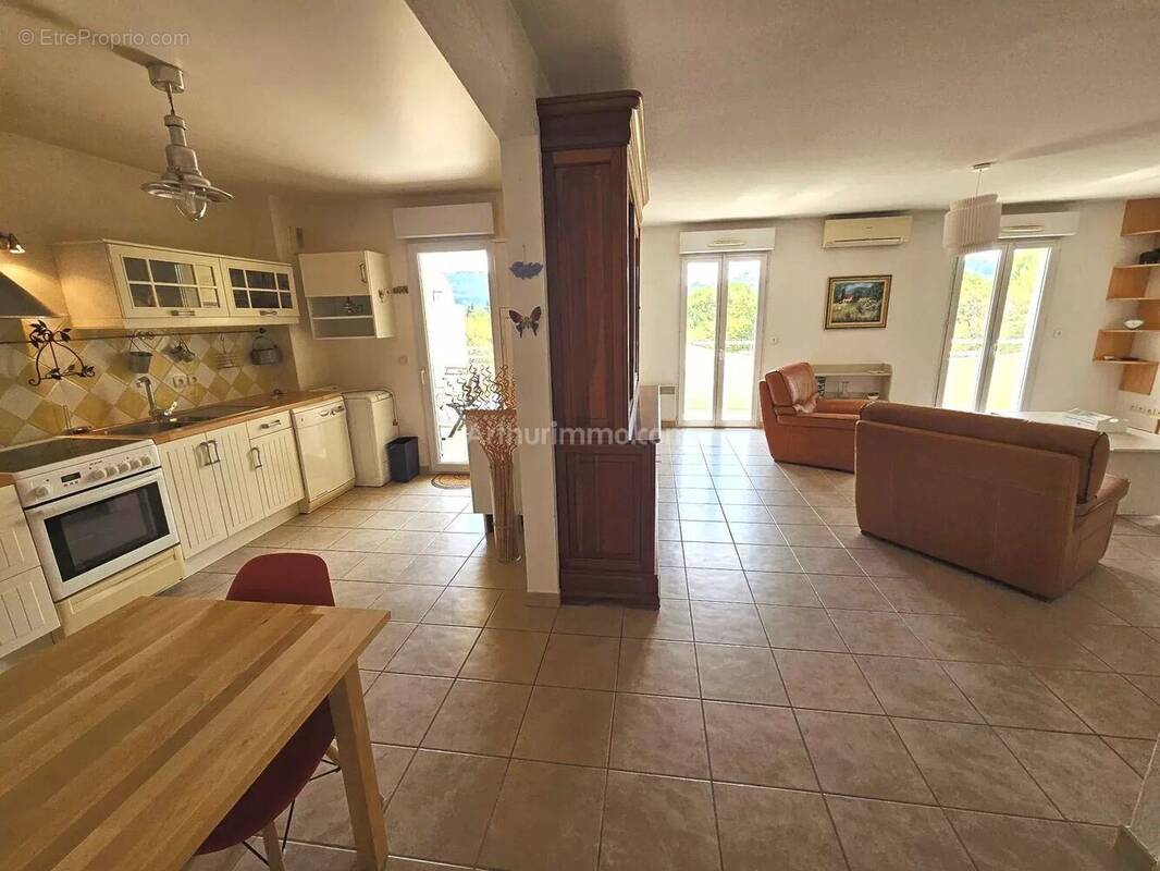 Appartement à DRAGUIGNAN