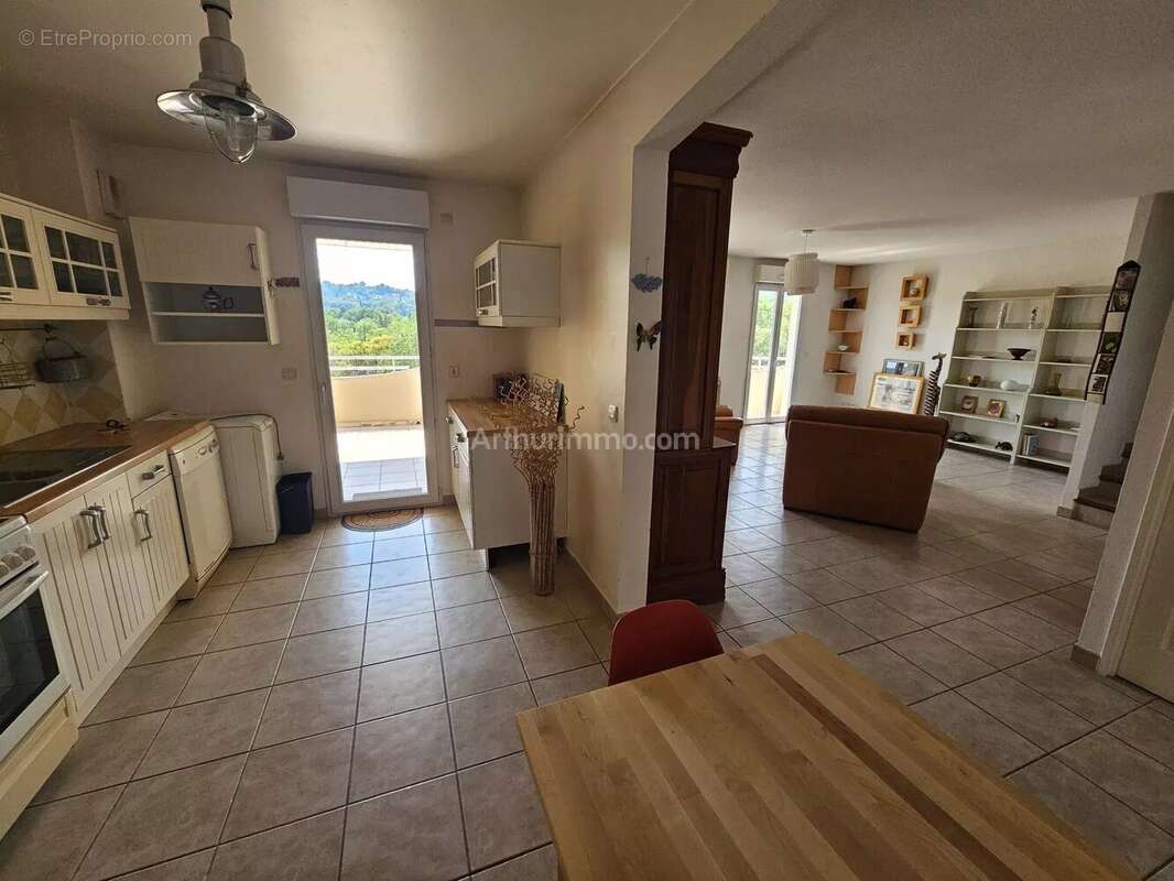 Appartement à DRAGUIGNAN