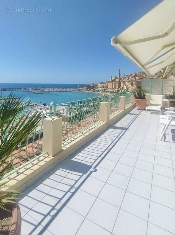 Appartement à MENTON