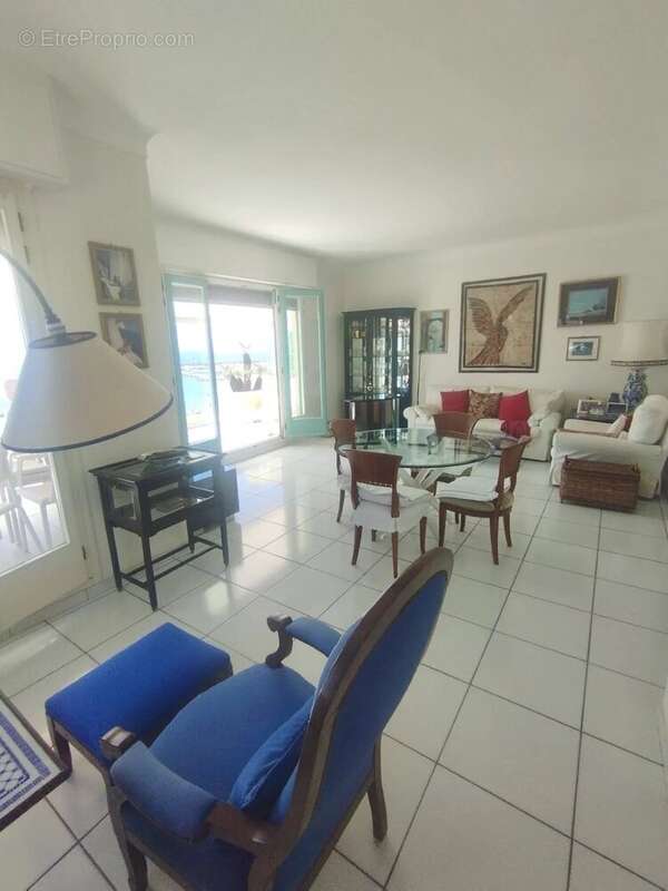 Appartement à MENTON