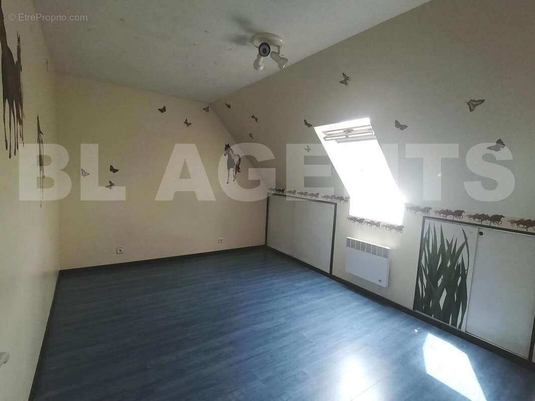 IMG-20250804-WA0001 - Maison à LIZY-SUR-OURCQ