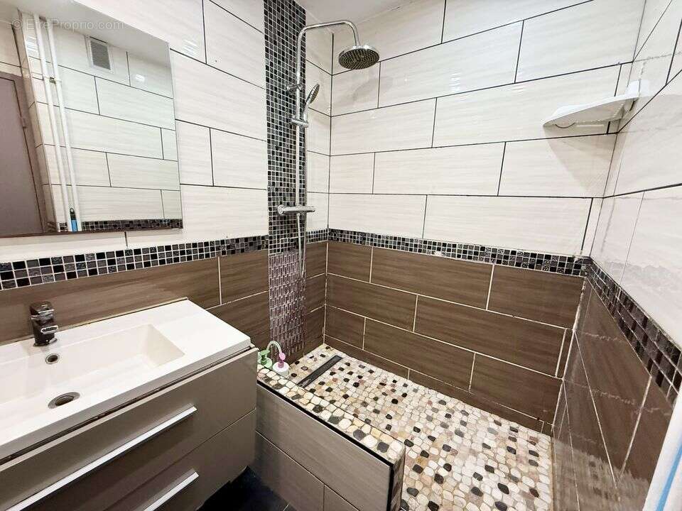 Istres appartement T3 à vendre - 2 chambre - 78m2 - calme - - Appartement à ISTRES