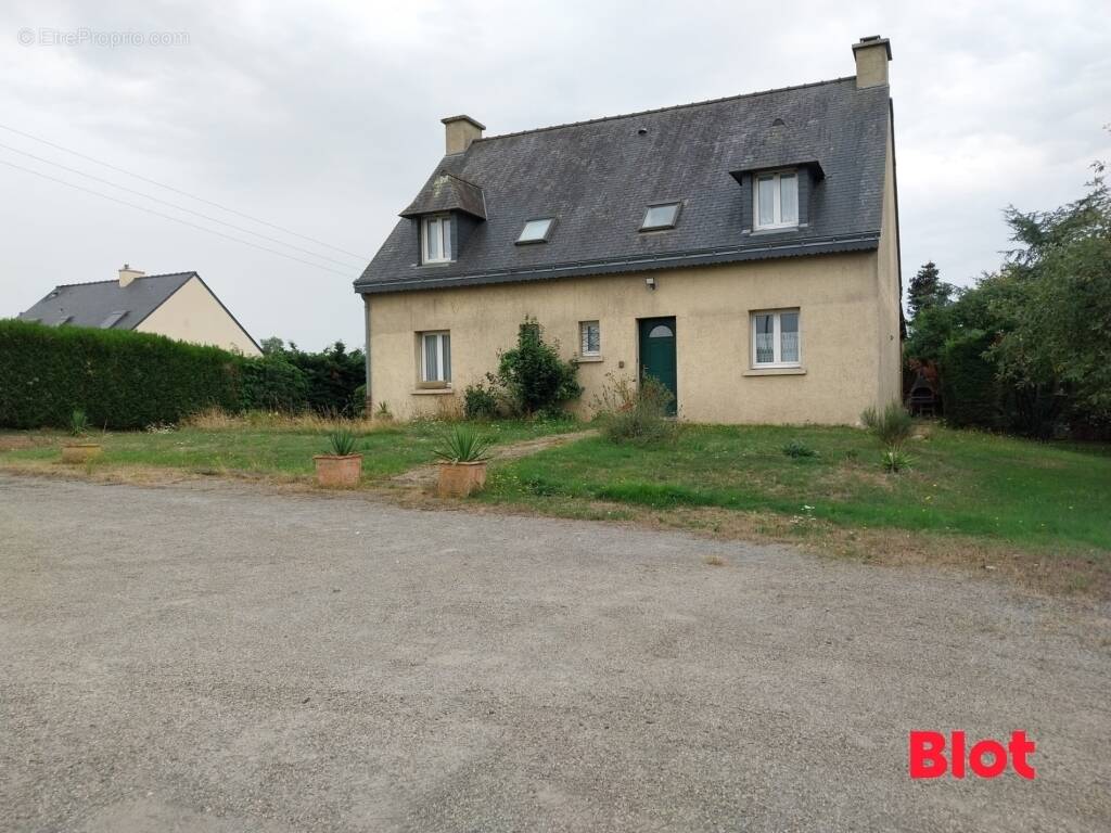 Maison à SION-LES-MINES