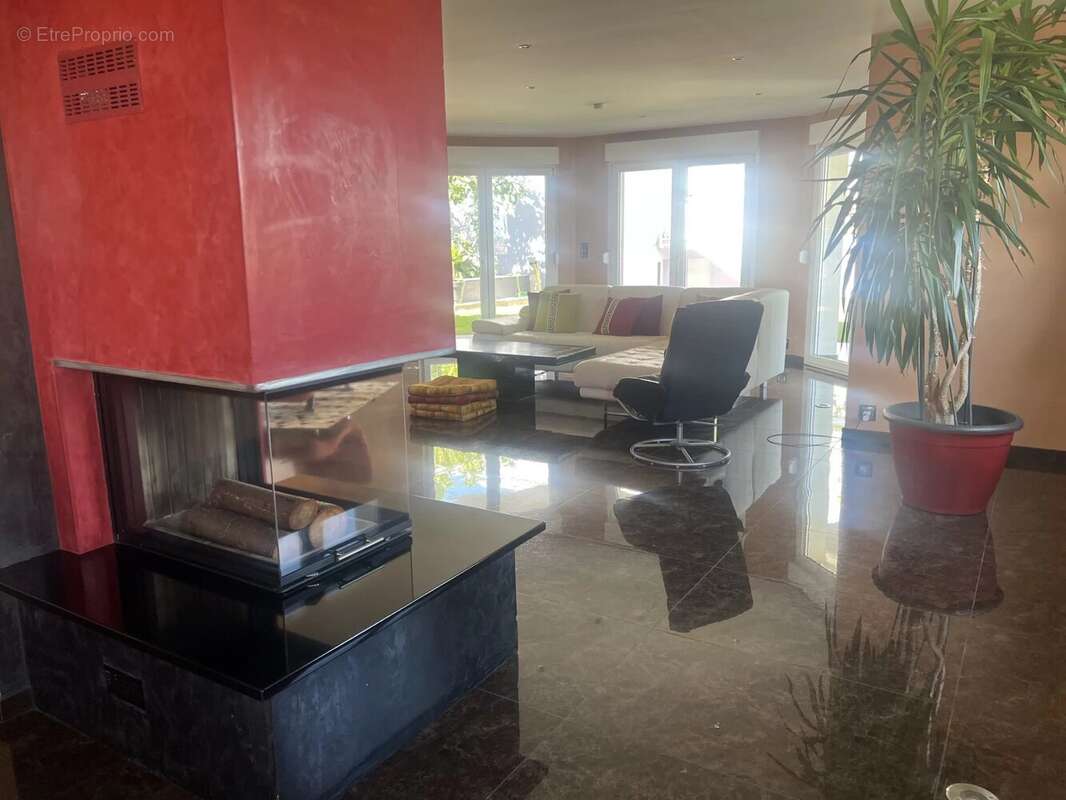 Maison à MORSCHWILLER-LE-BAS