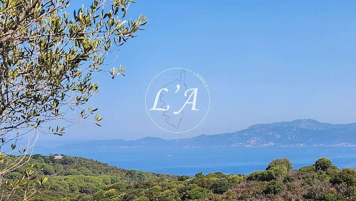 Terrain à COTI-CHIAVARI