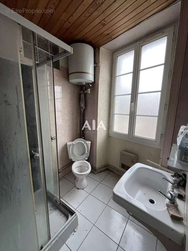 Appartement à MONTIGNAC-CHARENTE