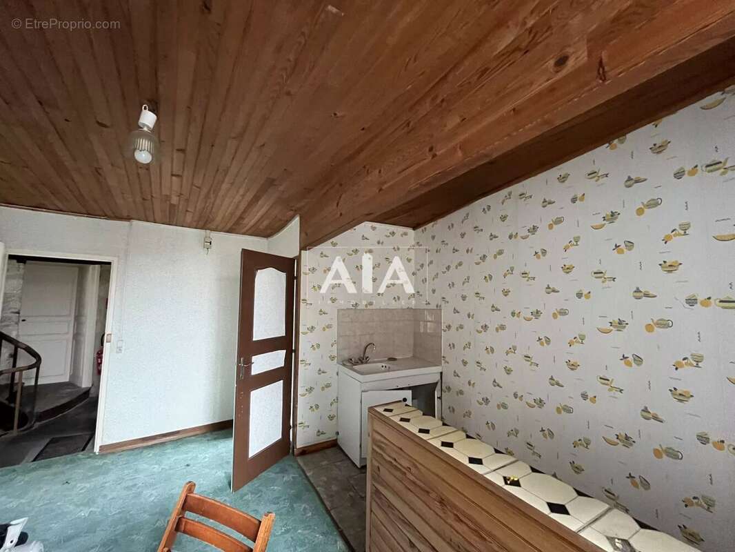 Appartement à MONTIGNAC-CHARENTE