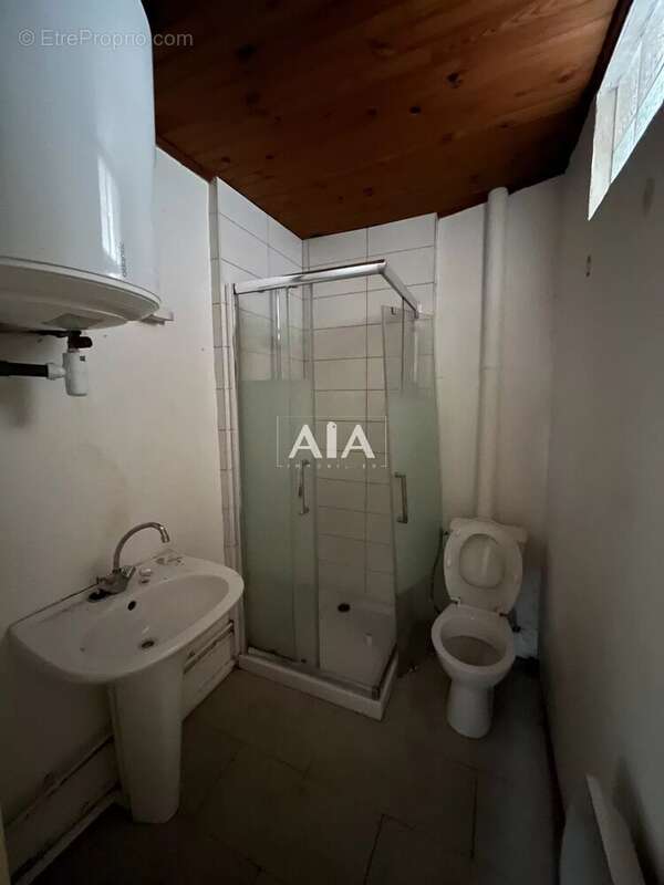 Appartement à MONTIGNAC-CHARENTE