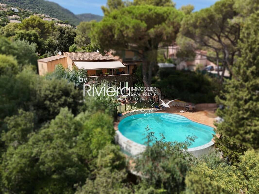 Maison à CAVALAIRE-SUR-MER