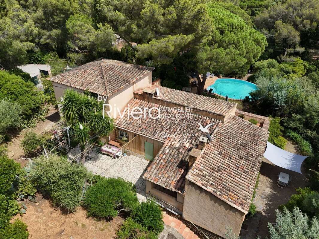 Maison à CAVALAIRE-SUR-MER