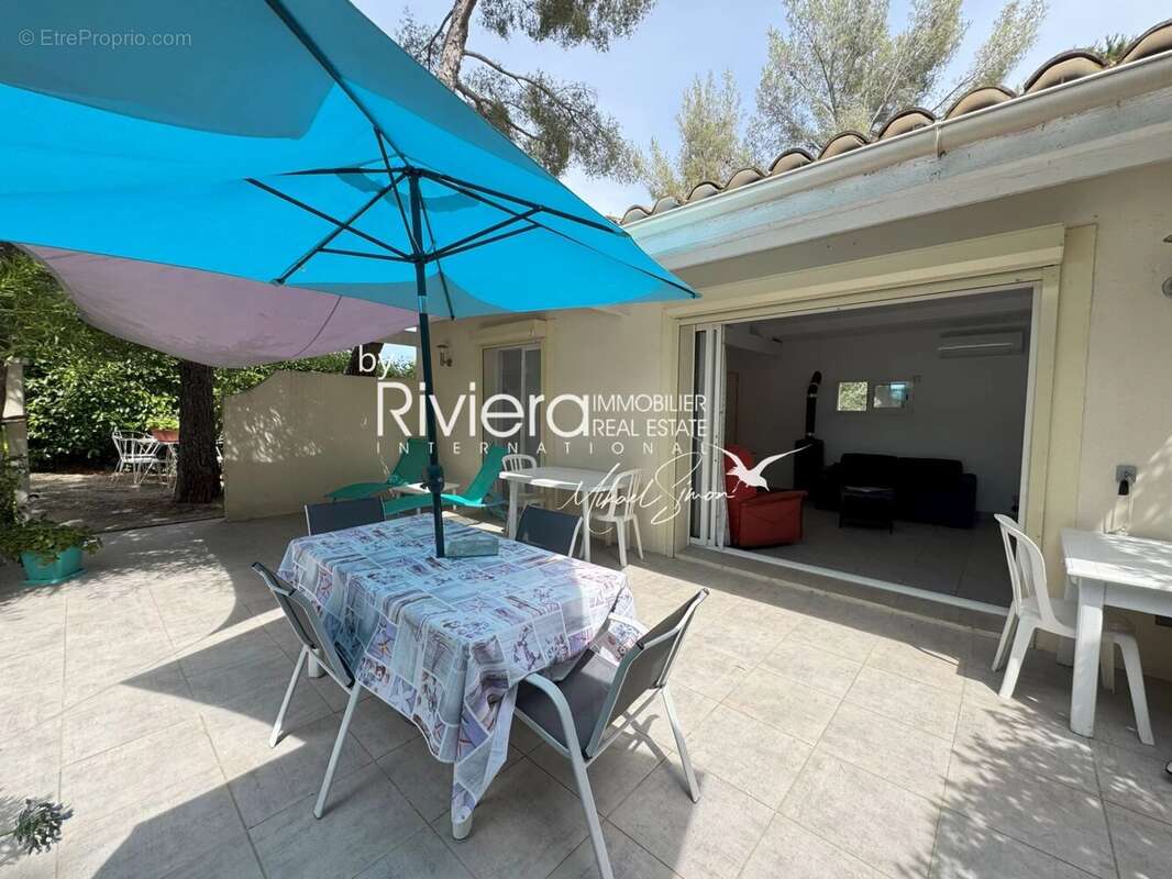 Maison à CAVALAIRE-SUR-MER