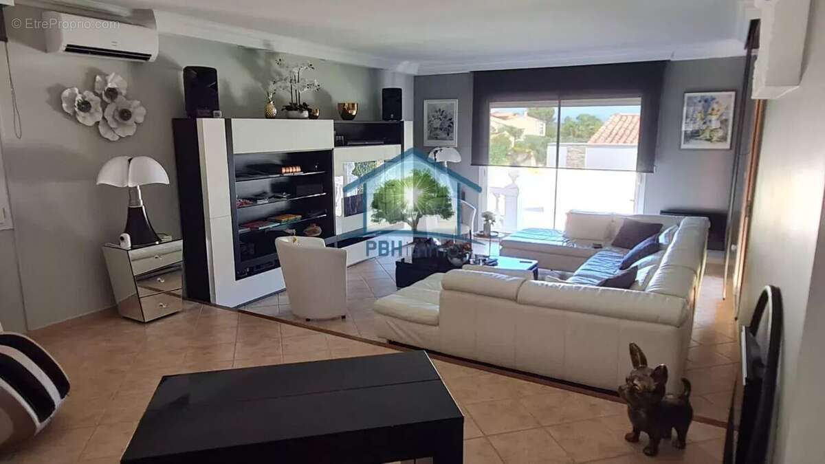 Maison à CARRY-LE-ROUET