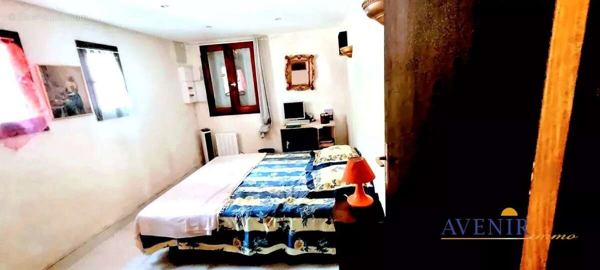 Maison à PLAN-D&#039;AUPS-SAINTE-BAUME