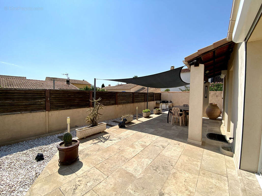 Maison à SAINT-CANNAT