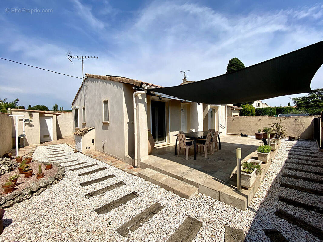 Maison à SAINT-CANNAT