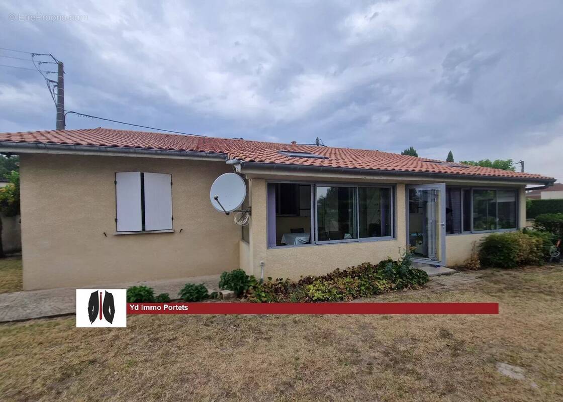 Maison à PORTETS