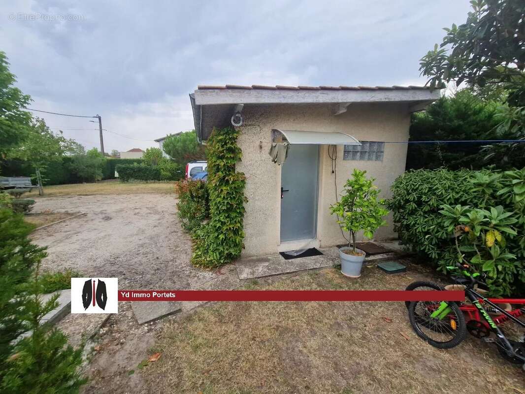 Maison à PORTETS