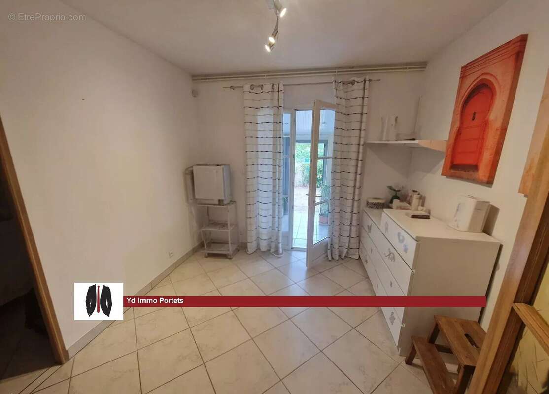 Maison à PORTETS