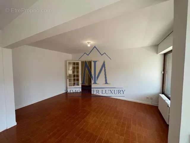 Appartement à LA ROCHE-SUR-FORON