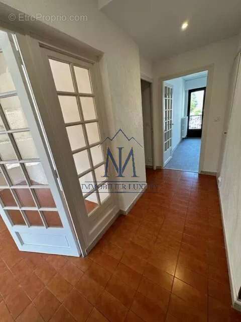 Appartement à LA ROCHE-SUR-FORON