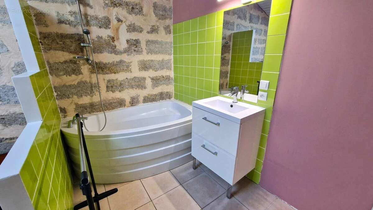 Appartement à PEZENAS