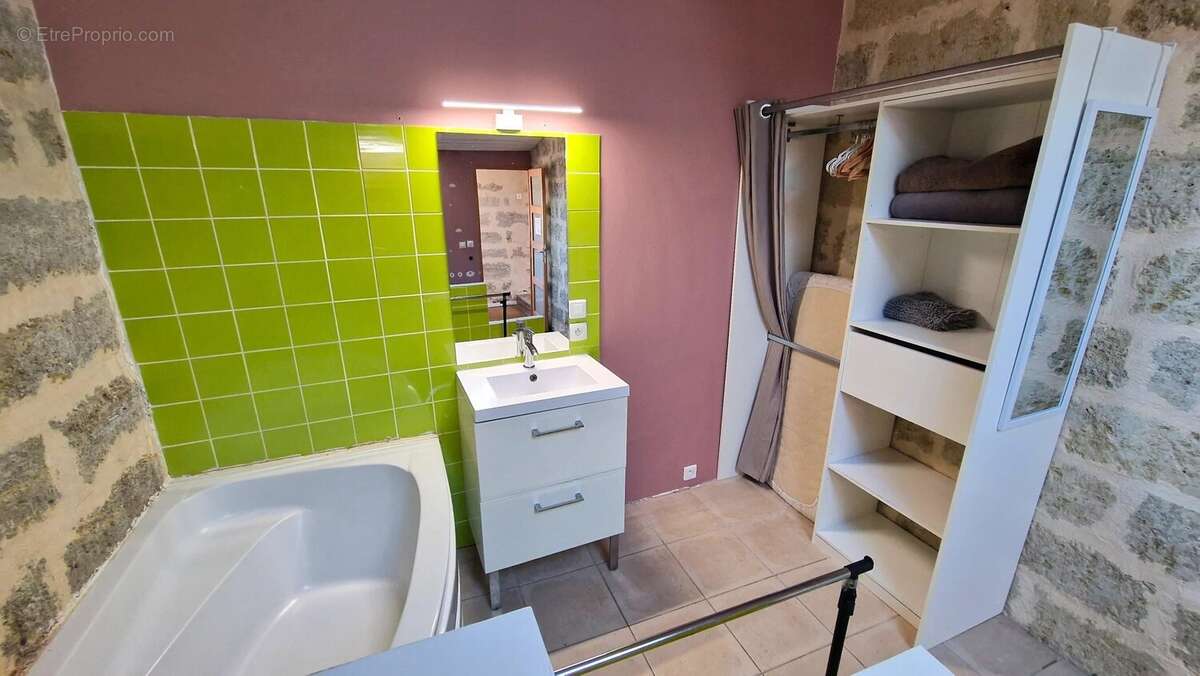 Appartement à PEZENAS