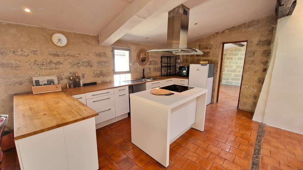 Appartement à PEZENAS