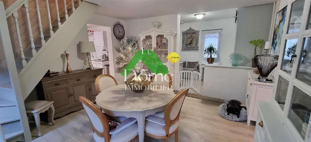 Maison à AMBLAINVILLE