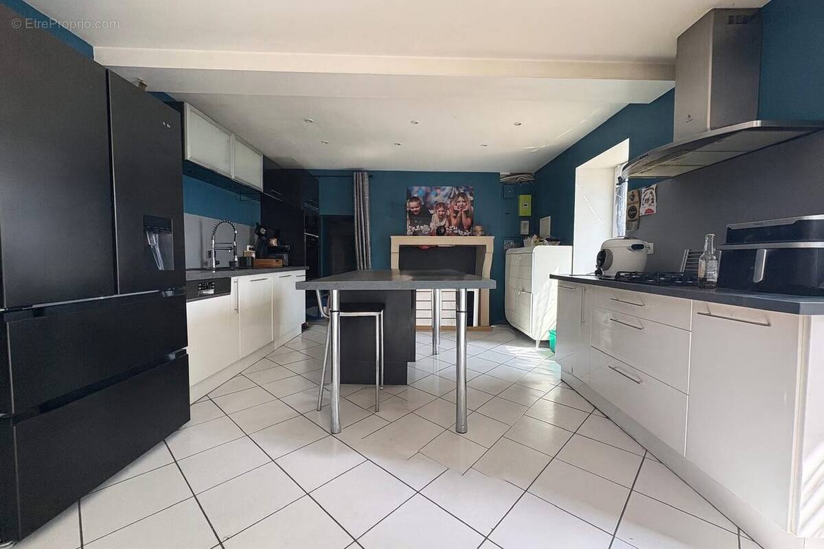 Maison à ESCUROLLES