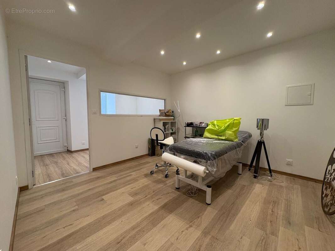 Maison à ESCUROLLES