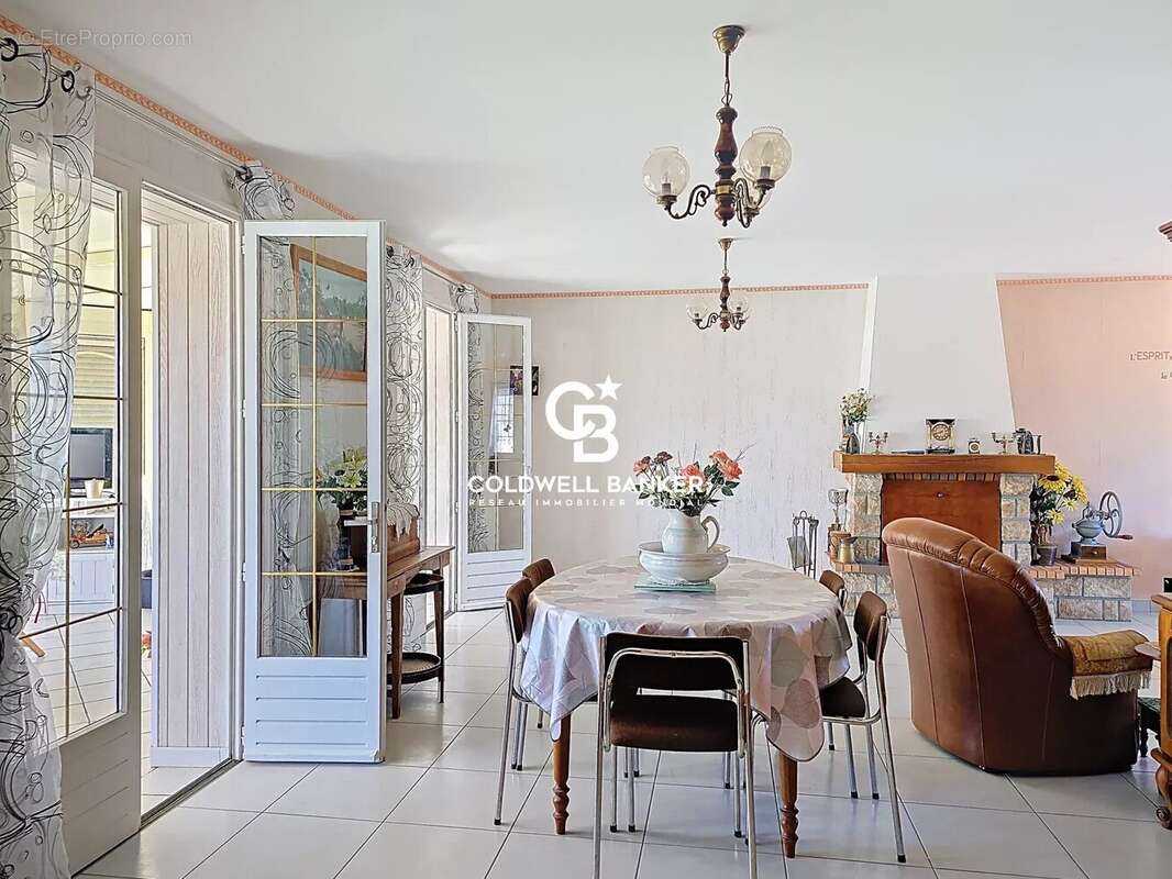 Maison à SAINT-MICHEL-EN-L&#039;HERM