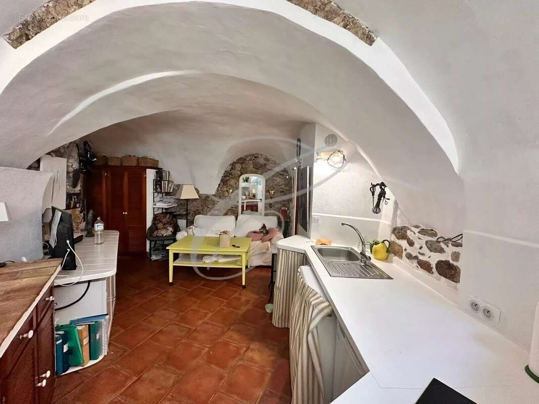 Appartement à ROQUEBRUNE-CAP-MARTIN