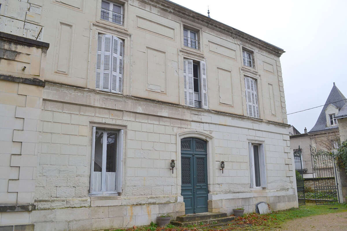 Maison à CHATELLERAULT