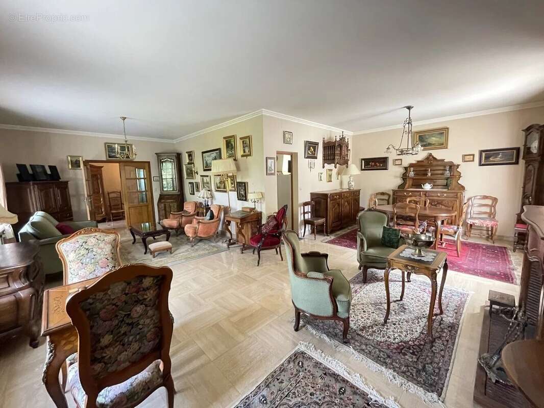 Maison à PLEUDIHEN-SUR-RANCE