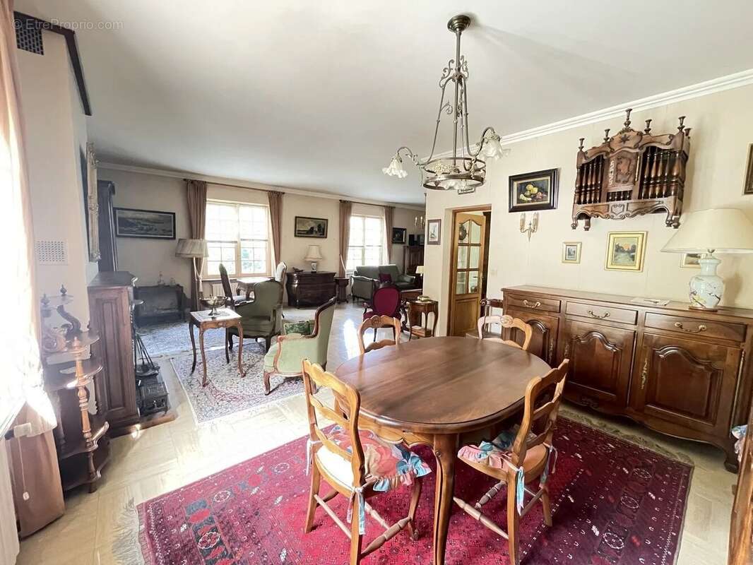 Maison à PLEUDIHEN-SUR-RANCE