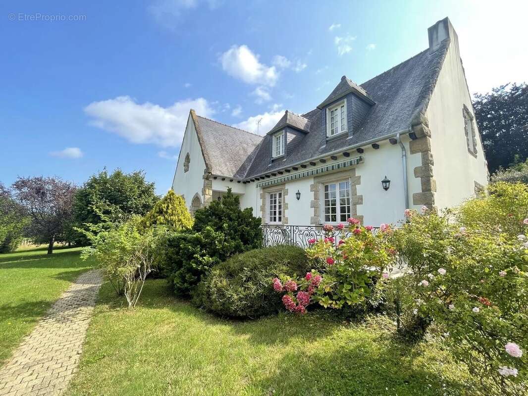 Maison à PLEUDIHEN-SUR-RANCE