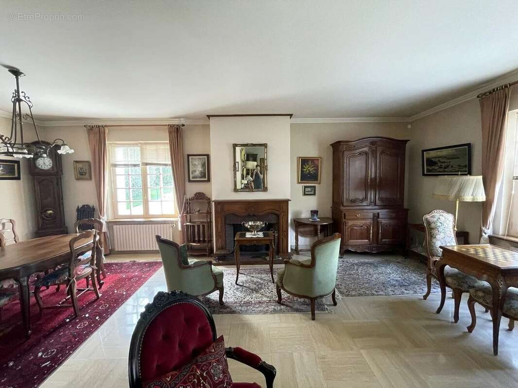 Maison à PLEUDIHEN-SUR-RANCE