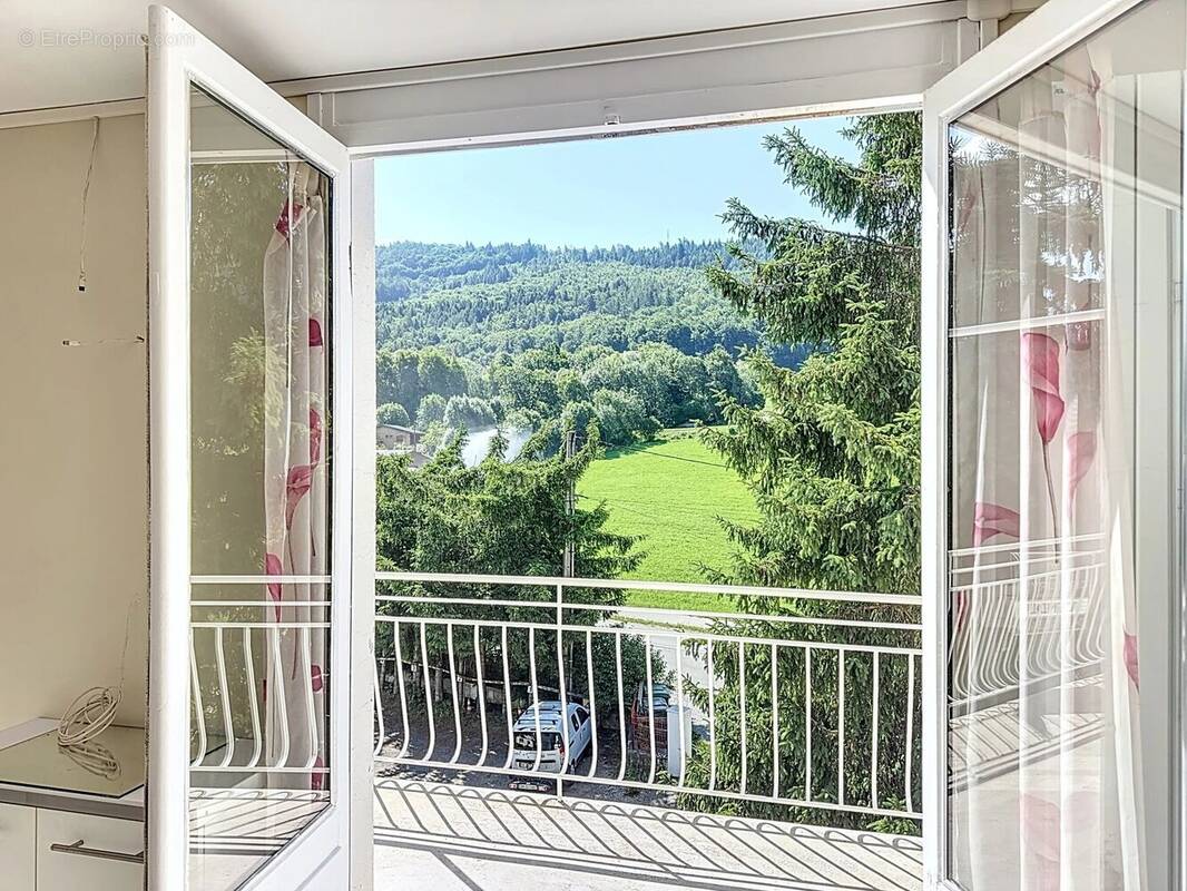 Appartement à CHABOTTES