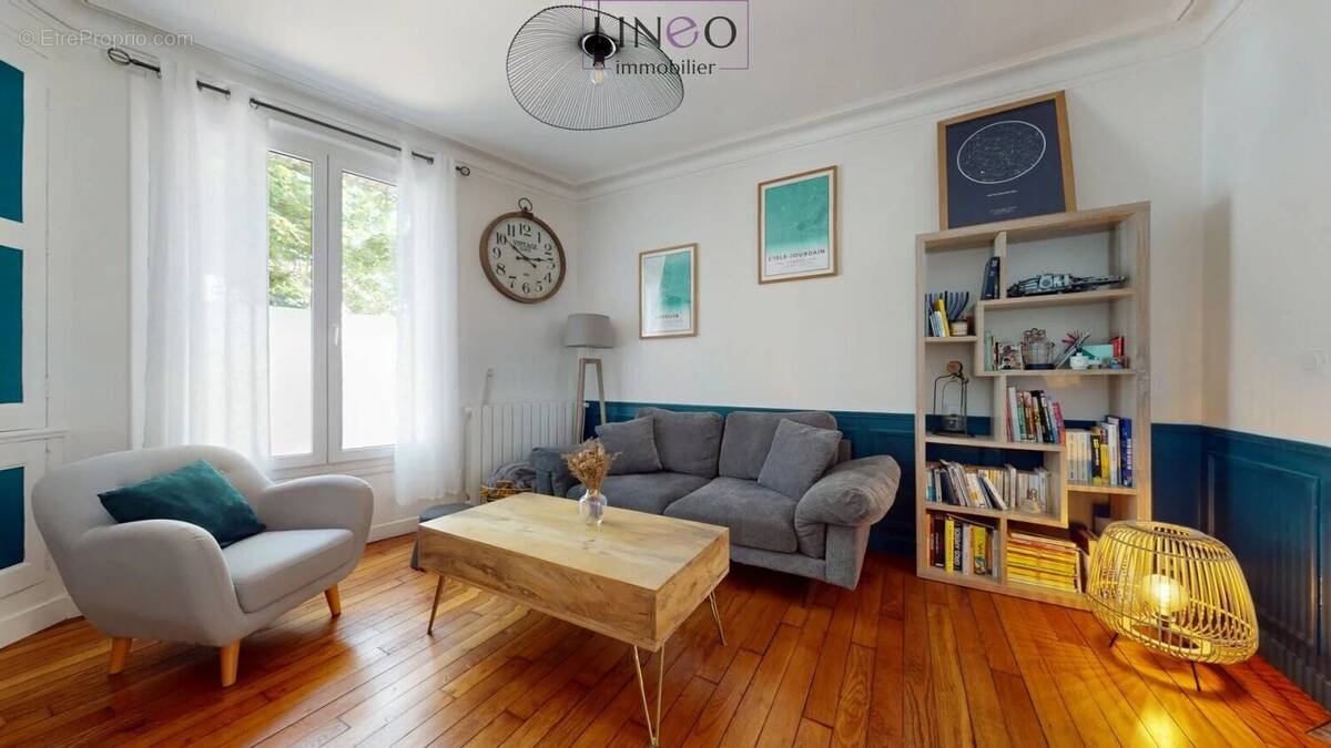 Appartement à THIAIS