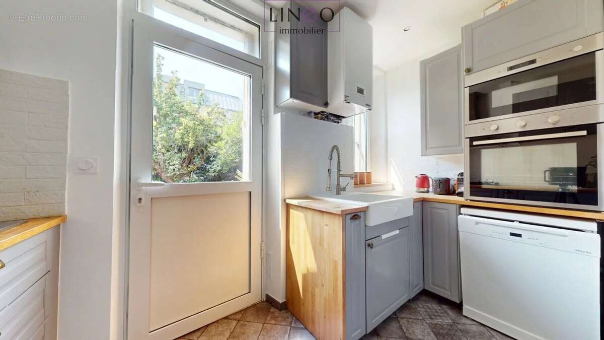 Appartement à THIAIS