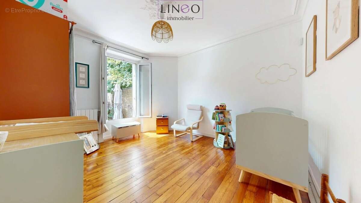 Appartement à THIAIS