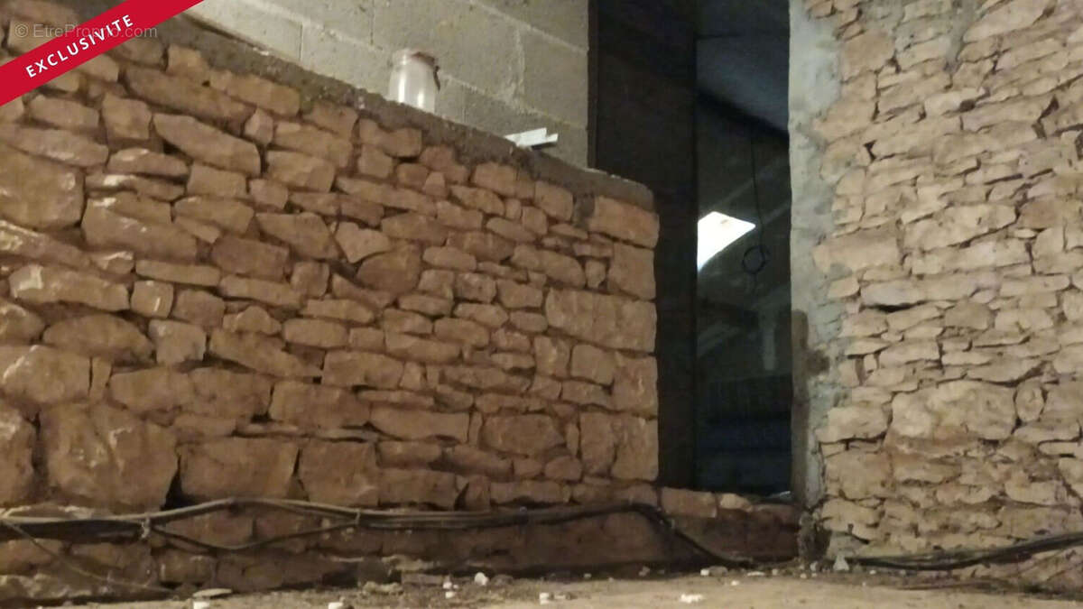 Maison à LIMALONGES