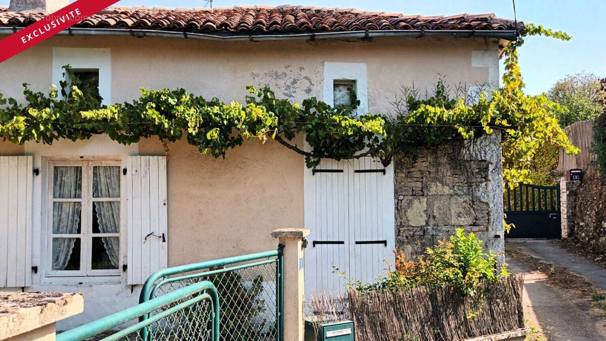 Maison à LIMALONGES