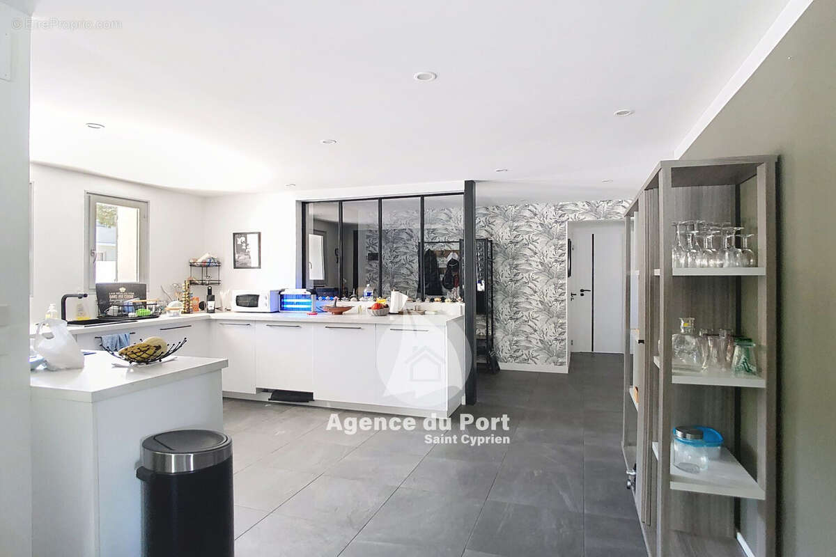 Maison à SAINT-CYPRIEN