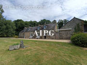 Maison à SAINTE-TREPHINE