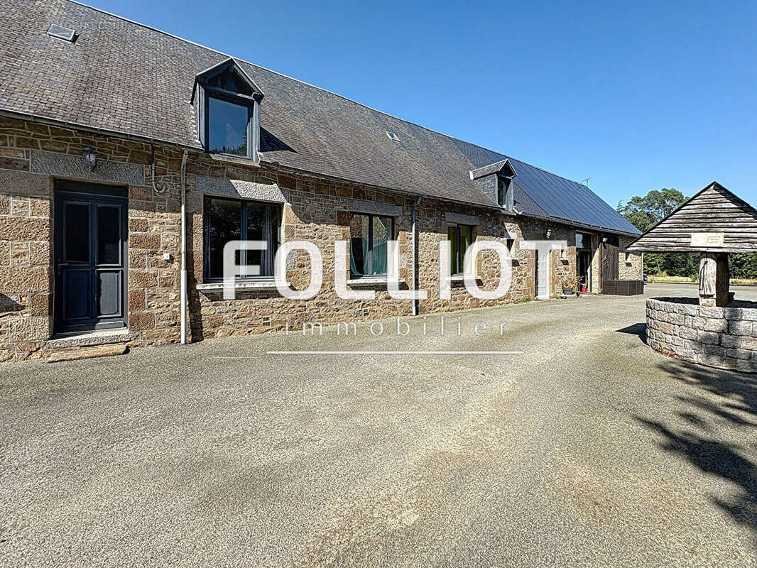 Maison à SAINT-GEORGES-DE-REINTEMBAULT