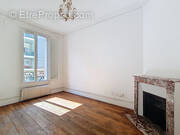 Appartement à SURESNES